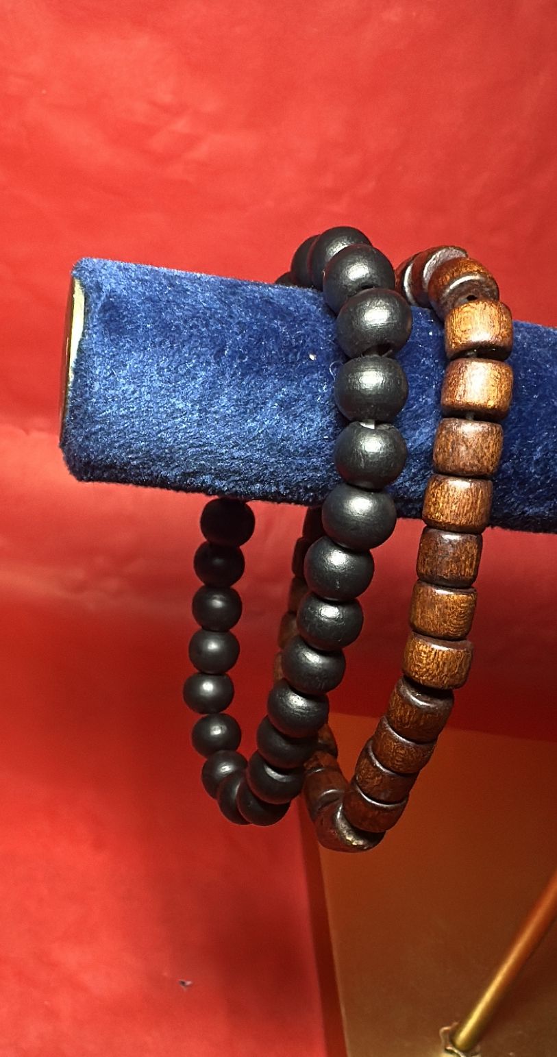 Set di 2 bracciali uomo in perline di legno stile etnico