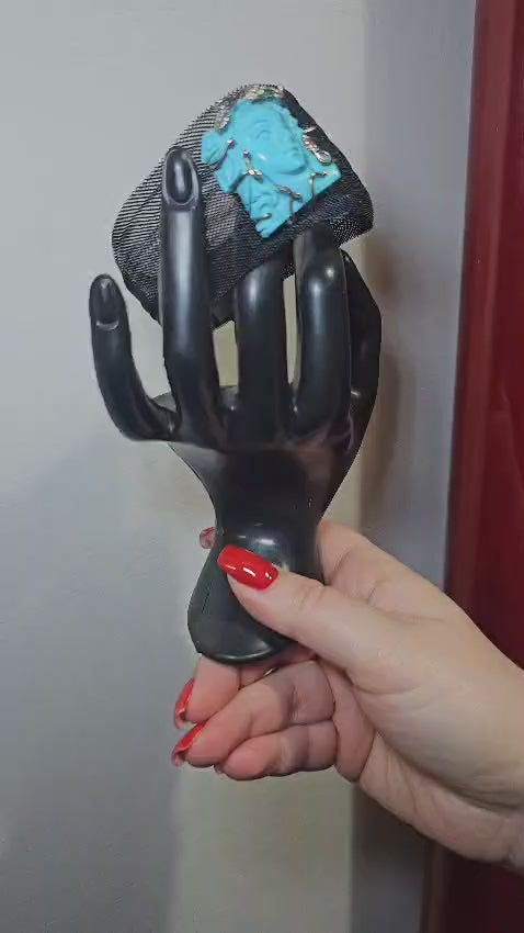 Bracciale Medusa in turchese  con chiusura a orologio