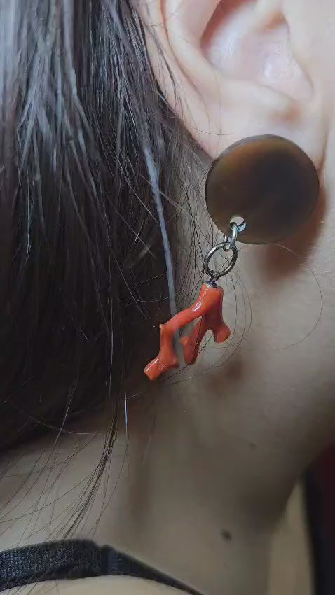 Orecchini in corallo e argento 925