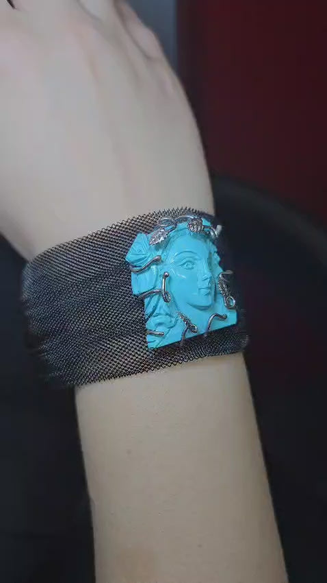 Bracciale Medusa in turchese  con chiusura a orologio